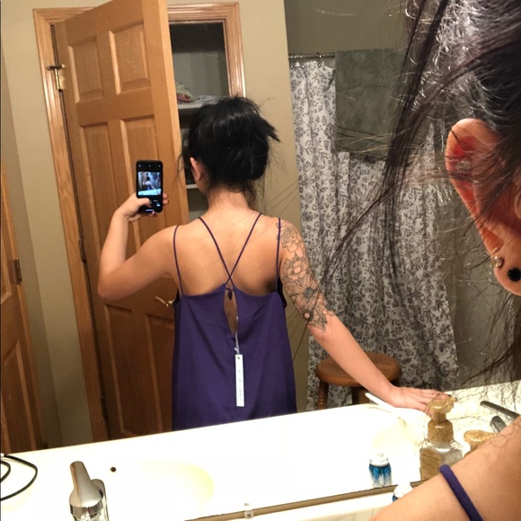 Dress - Picture 4 of 4